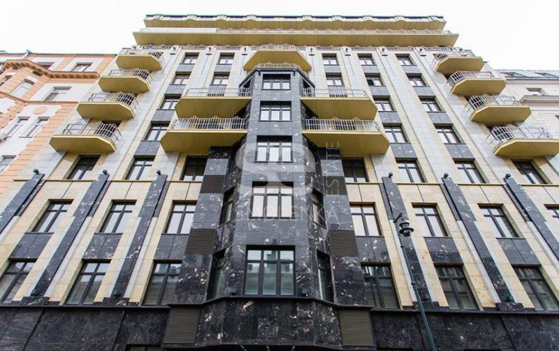 4-комн. квартира, 170.5 м², 6/10 этаж