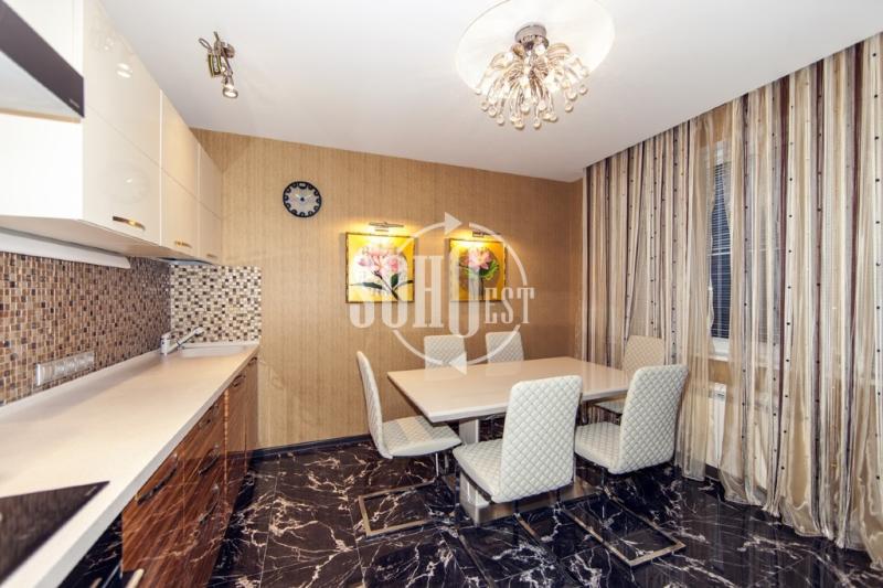 3-комн. квартира, 87 м², 10/37 этаж