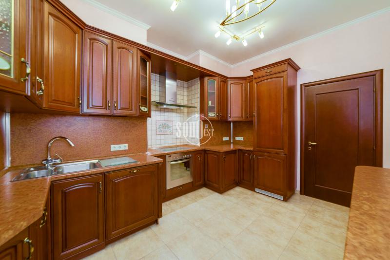 7-комн. квартира, 298 м², 5/15 этаж