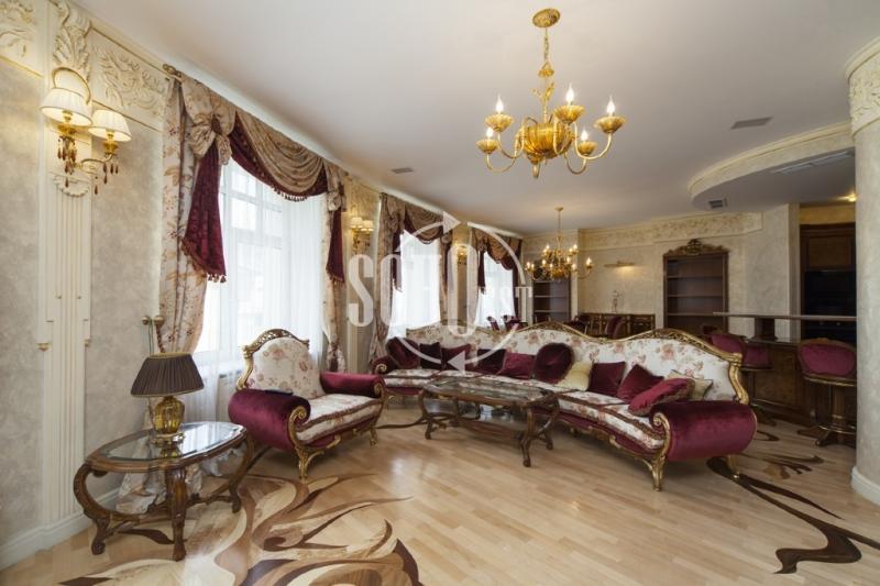 3-комн. квартира, 207 м², 8/14 этаж