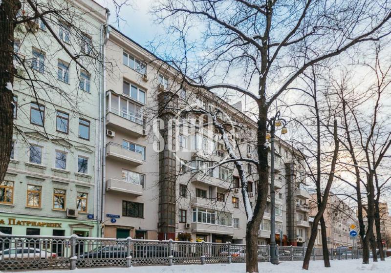 4-комн. квартира, 145 м², 2/7 этаж