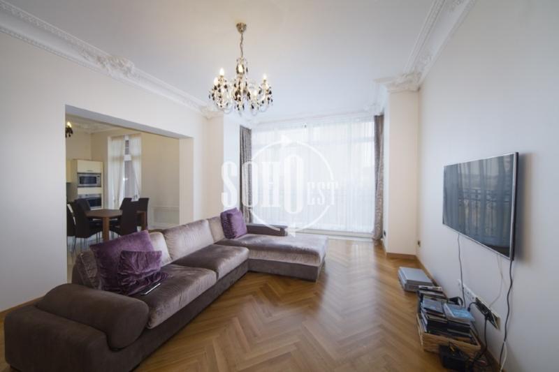 4-комн. квартира, 160 м², 5/18 этаж