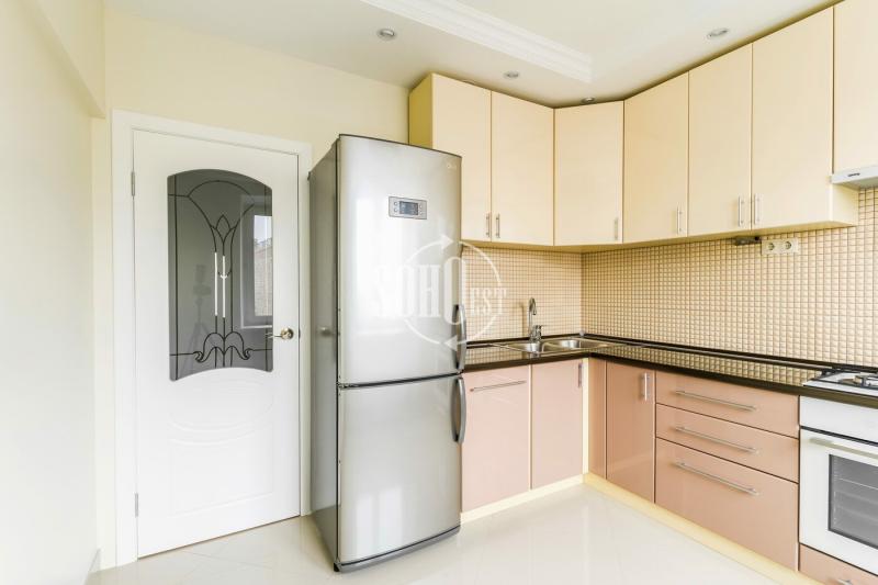 2-комн. квартира, 55 м², 5/9 этаж