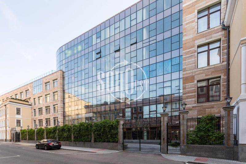 4-комн. квартира, 195 м², 4/7 этаж