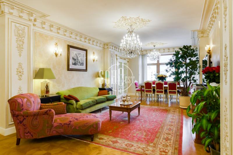 5-комн. квартира, 256 м², 8/9 этаж
