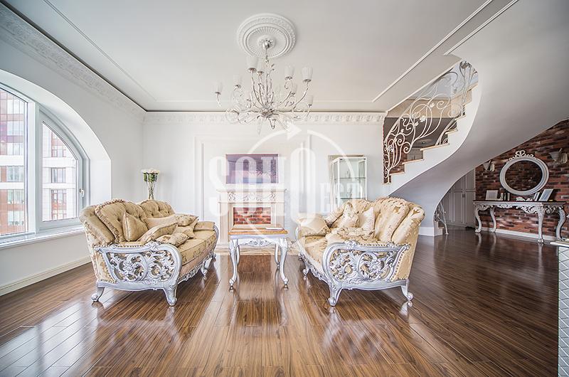 6-комн. квартира, 242 м², 21/57 этаж
