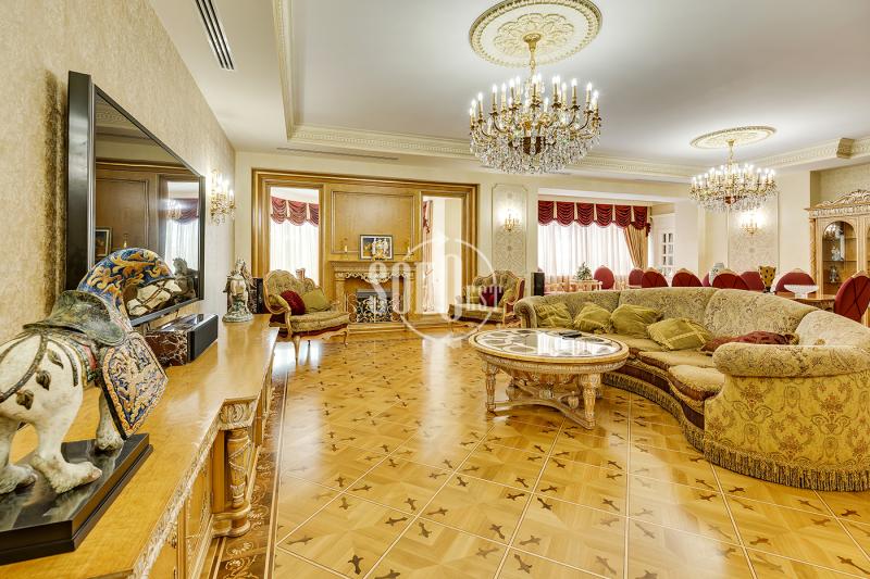 5-комн. квартира, 340 м², 3/6 этаж