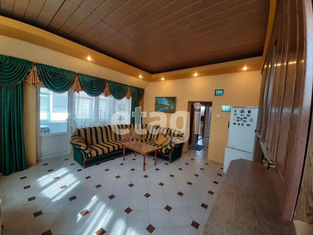 2-комн. квартира, 126.2 м², 5/5 этаж