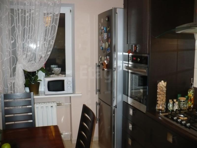 3-комн. квартира, 62.1 м², 3/9 этаж