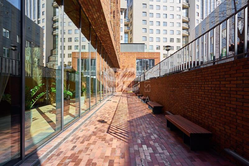 3-комн. квартира, 147 м², 7/11 этаж