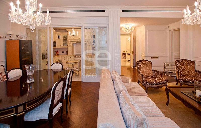 5-комн. квартира, 223 м², 2/6 этаж