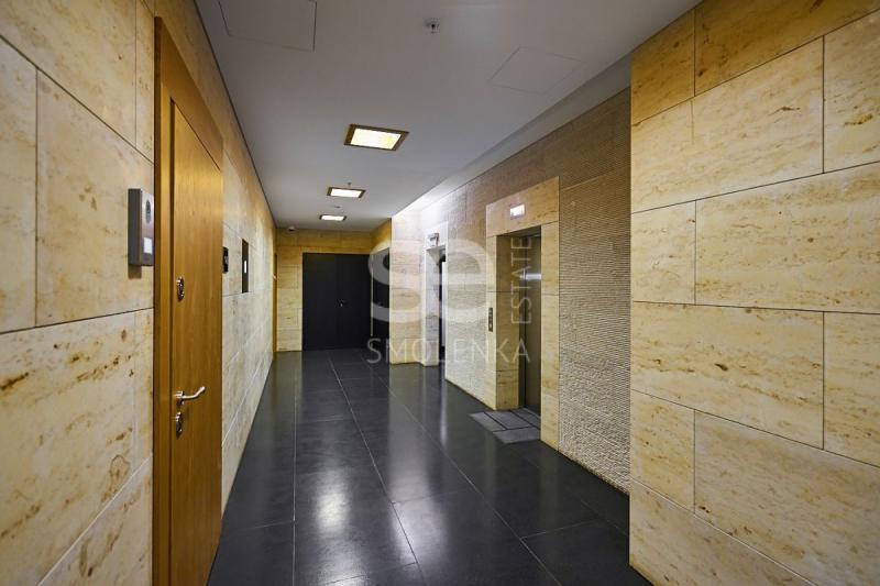 3-комн. квартира, 119.4 м², 4/6 этаж