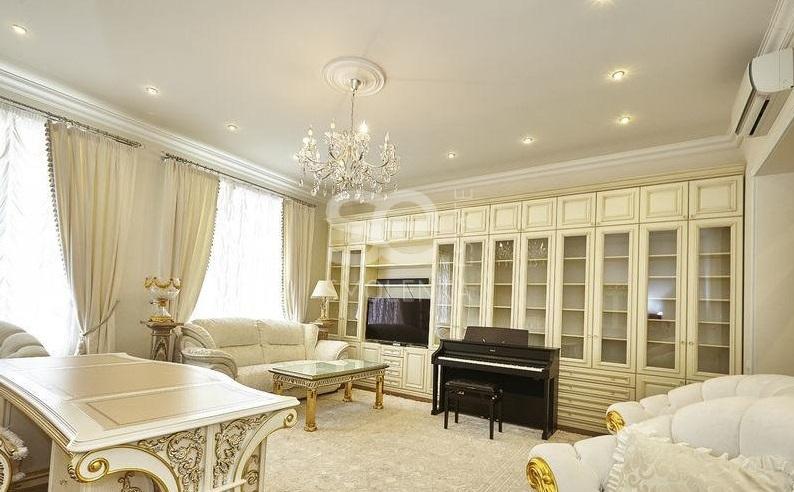 5-комн. квартира, 170 м², 5/6 этаж