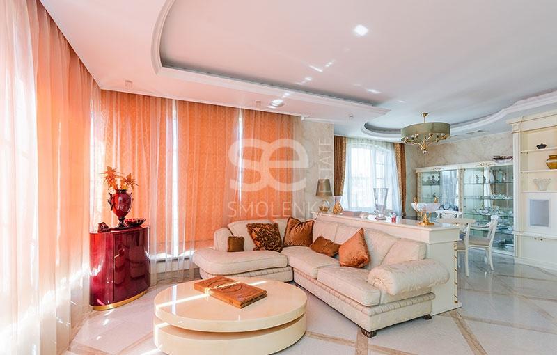 4-комн. квартира, 206 м², 10/14 этаж