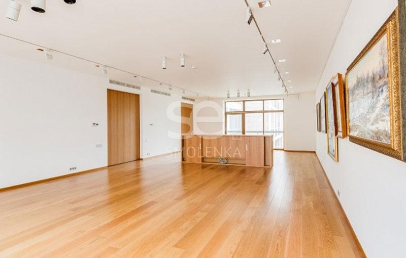 5-комн. квартира, 275 м², 3/6 этаж