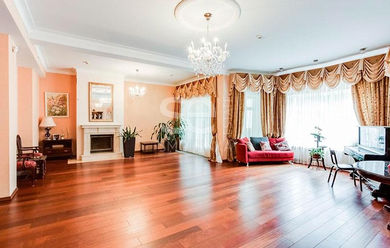 6-комн. квартира, 440 м², 1/4 этаж