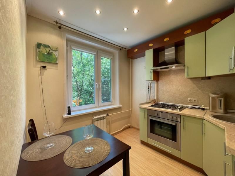 1-комн. квартира, 33 м², 3/9 этаж