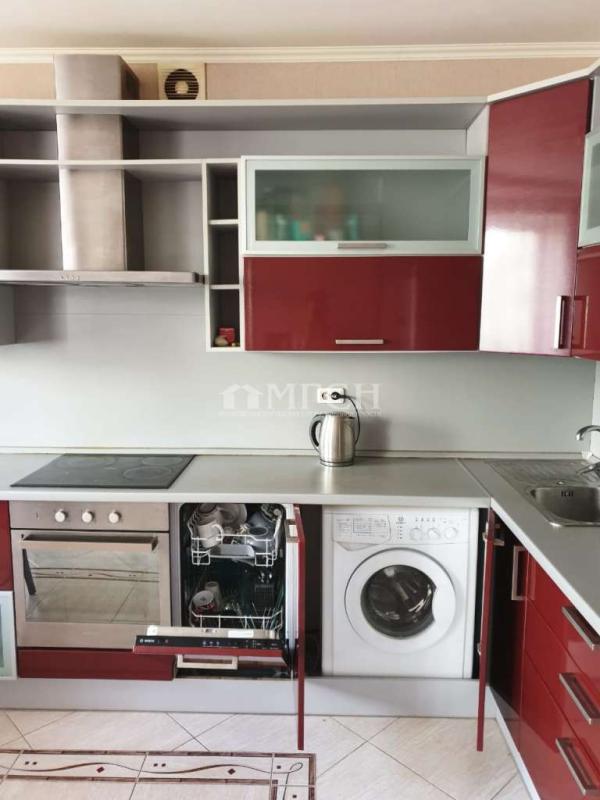 3-комн. квартира, 54.9 м², 2/5 этаж