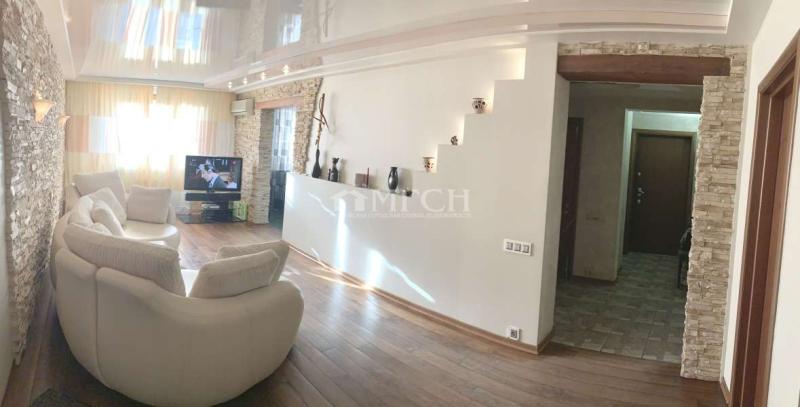 3-комн. квартира, 65 м², 11/12 этаж