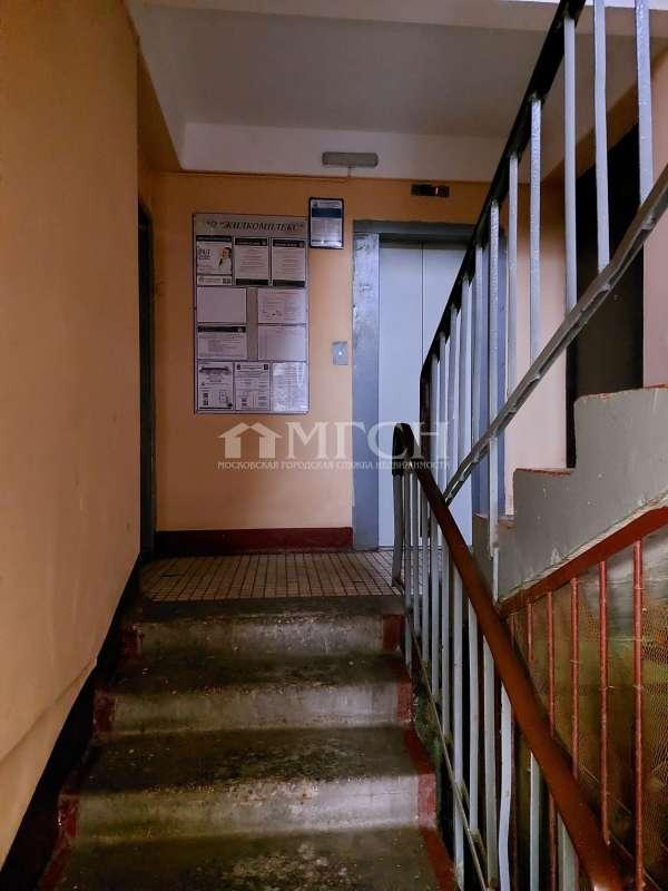 2-комн. квартира, 42.8 м², 8/9 этаж
