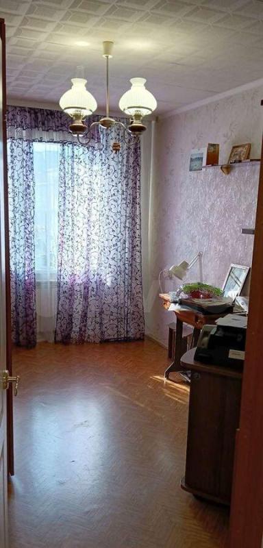Квартира, Иркутская область, Усть-Илимск, 9-й мкр, пр-т  Мира, 31. Фото 1