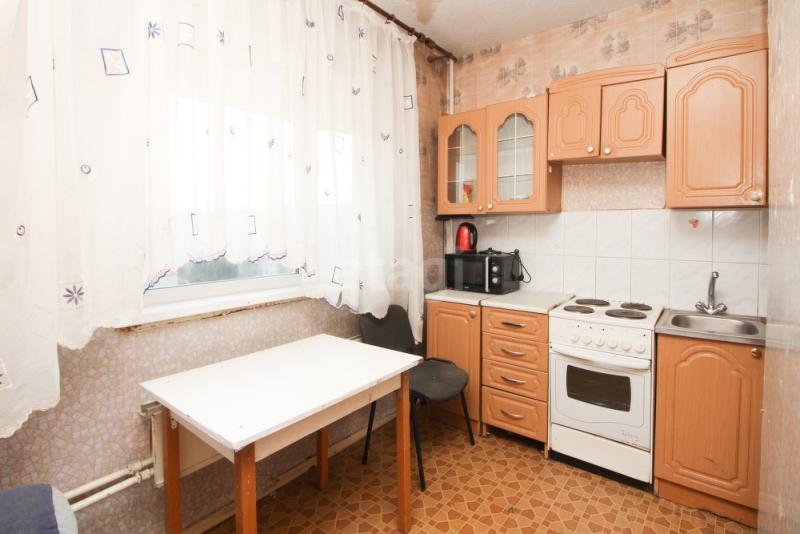 Квартира, Тюменская область, Нижневартовск, 10-й мкр, Северная улица, 72. Фото 1
