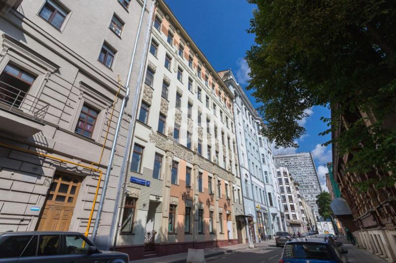 2-комн. квартира, 70.6 м², 3/8 этаж