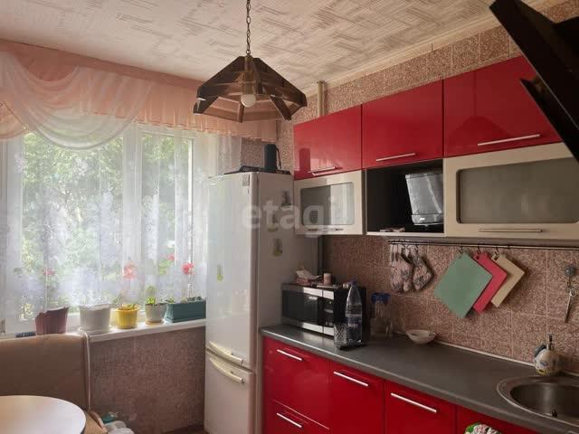 3-комн. квартира, 65.6 м², 2/10 этаж