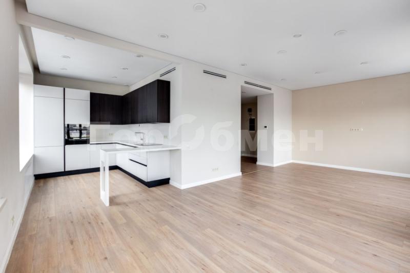 3-комн. квартира, 112 м², 11/12 этаж