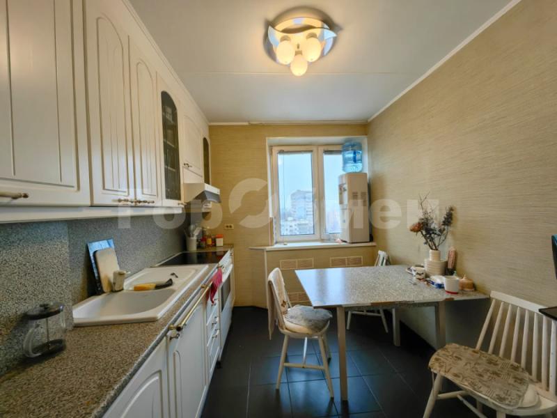 3-комн. квартира, 67 м², 12/16 этаж