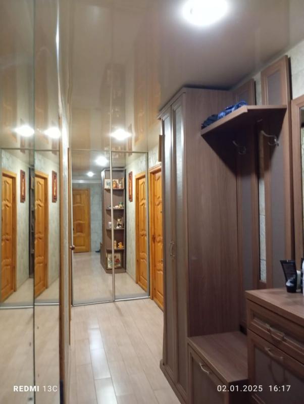 3-комн. квартира, 59 м², 1/9 этаж