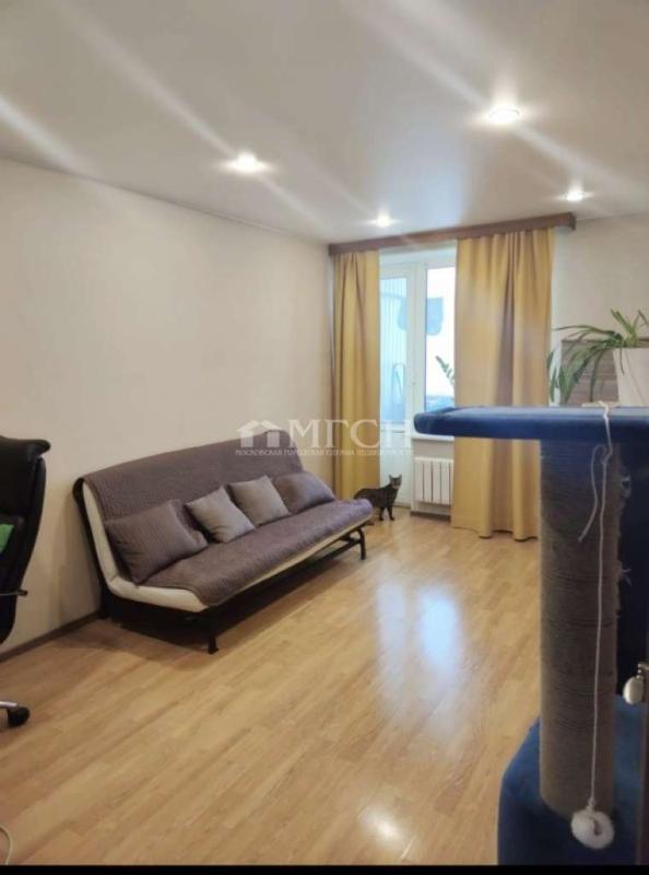 3-комн. квартира, 68 м², 12/12 этаж