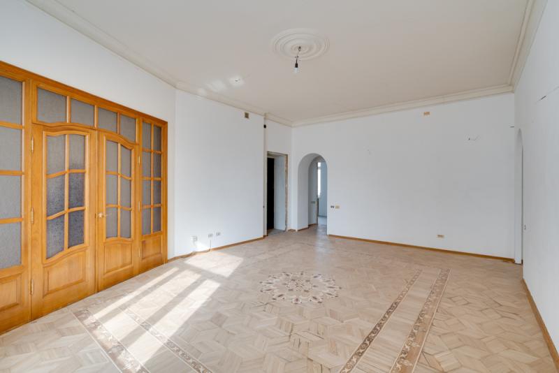 4-комн. квартира, 132.5 м², 4/6 этаж