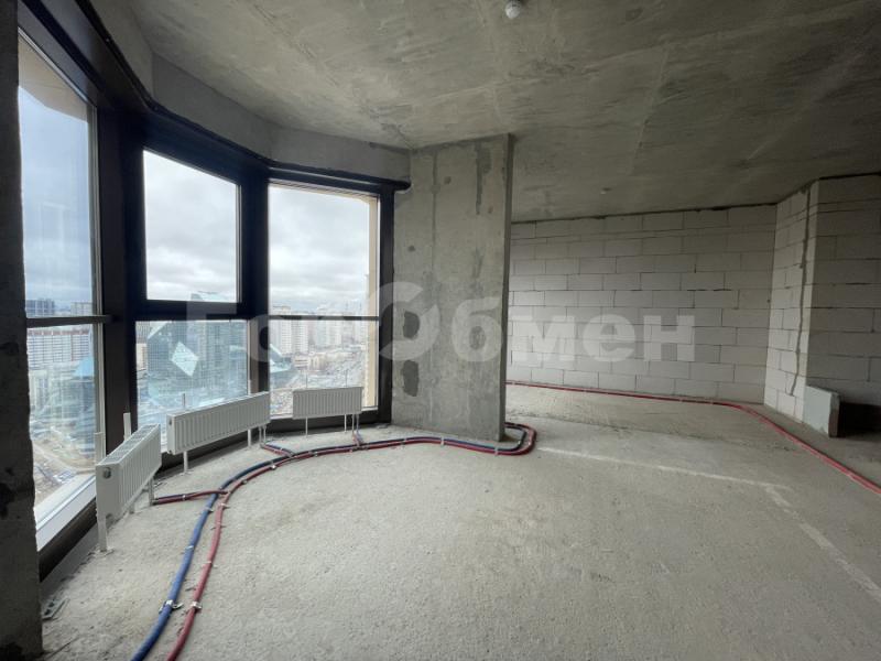 2-комн. квартира, 69 м², 21/25 этаж