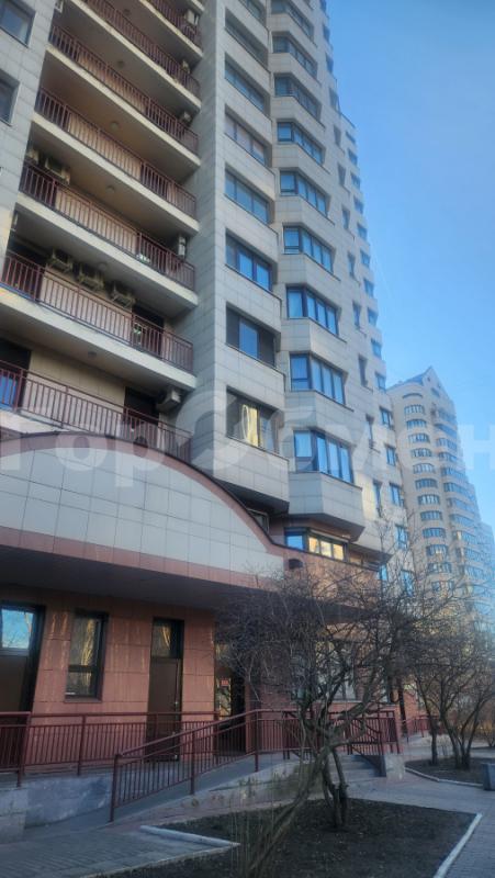 4-комн. квартира, 145 м², 5/15 этаж