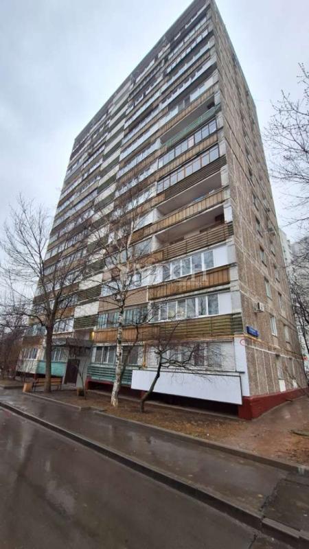 2-комн. квартира, 41 м², 13/14 этаж
