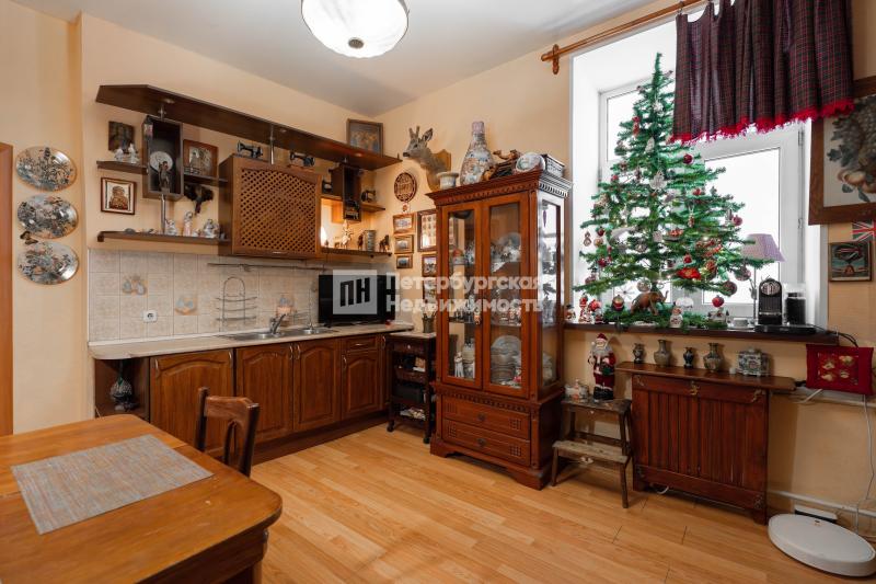 4-комн. квартира, 105.9 м², 3/6 этаж