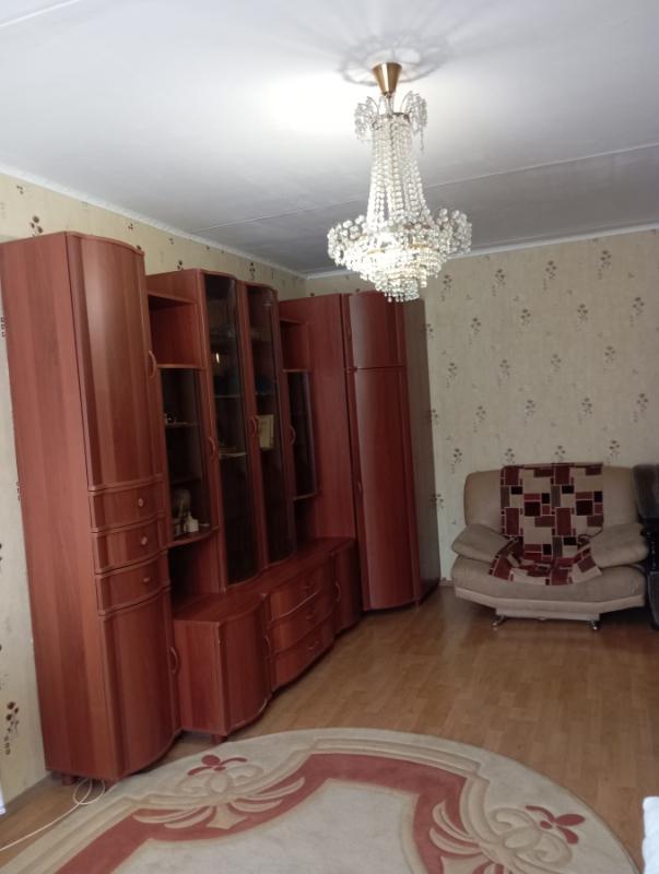 2-комн. квартира, 44 м², 1/12 этаж
