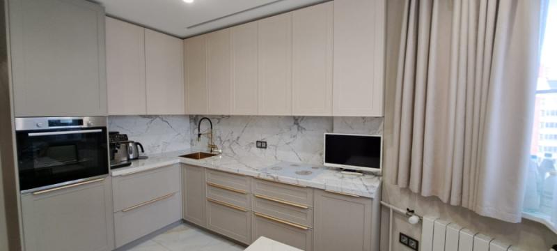 3-комн. квартира, 80 м², 10/17 этаж
