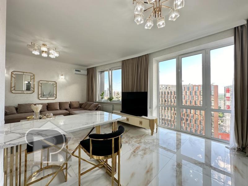2-комн. квартира, 70 м², 22/28 этаж