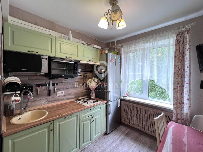 2-комн. квартира, 46.8 м², 2/5 этаж