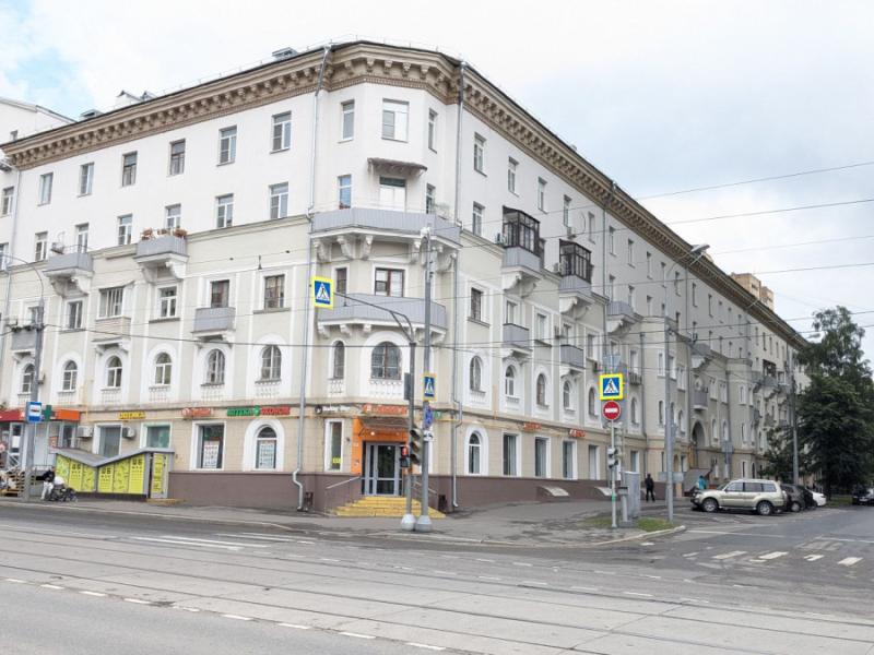 2-комн. квартира, 59 м², 2/5 этаж