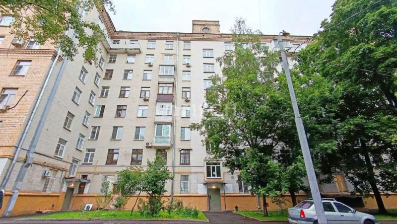 2-комн. квартира, 52 м², 2/8 этаж