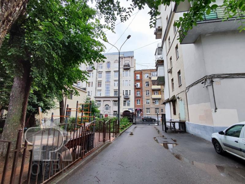 2-комн. квартира, 61.4 м², 2/5 этаж