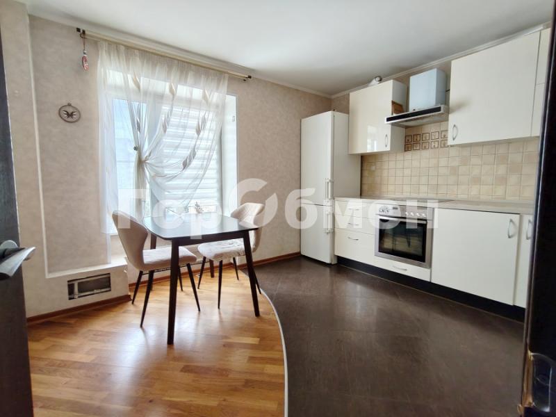 2-комн. квартира, 48.7 м², 12/16 этаж
