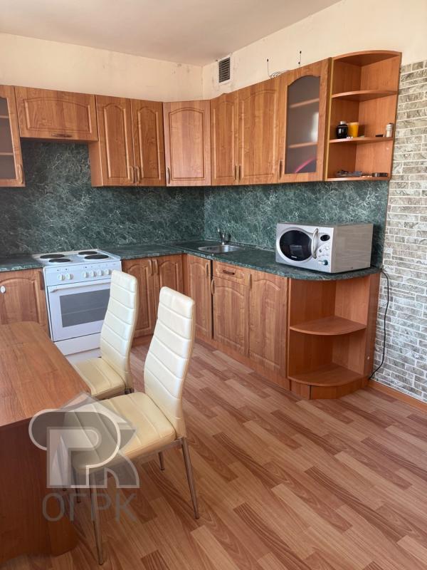 2-комн. квартира, 56.9 м², 14/25 этаж
