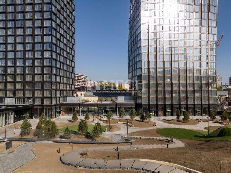 4-комн. квартира, 135 м², 17/32 этаж
