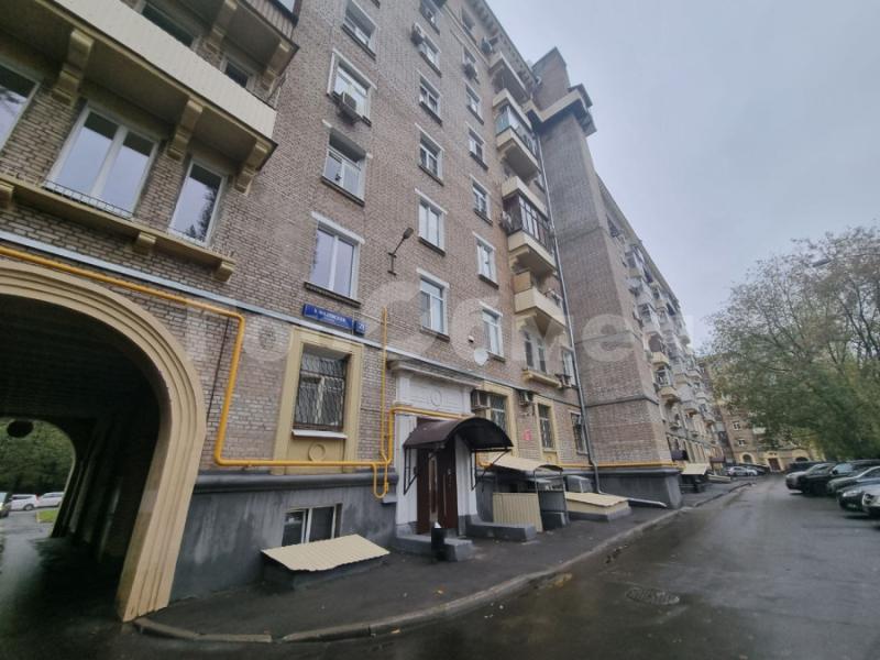 1 комната в 3-комнатной квартире, 33 м²