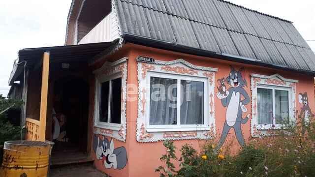 Дом, Свердловская область, Верхняя Салда, Ягодная улица. Фото 1