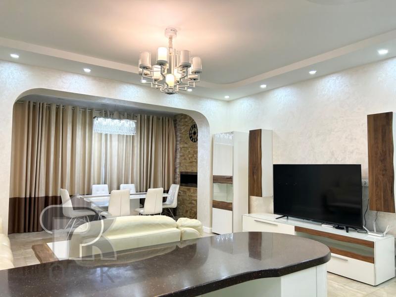 Таунхаус, 180 м², 2 сот.